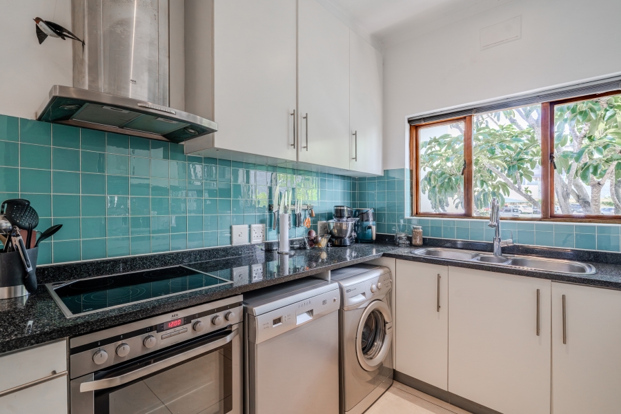 2 Bedroom Property for Sale in Tamboerskloof Western Cape
